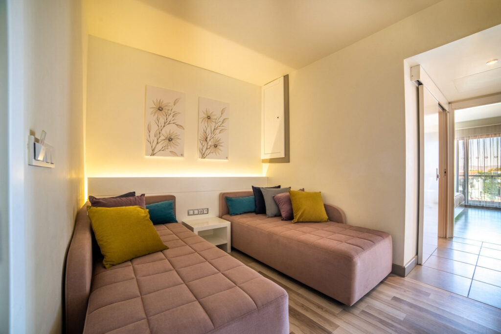 flora-garden-ephesus-land-view-family-suit-room-1-1024x682 (1)