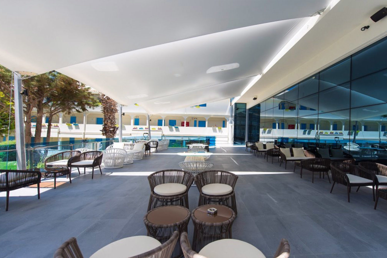 flora-garden-ephesus-lobby-bar-terrace-9